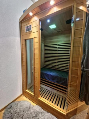 Sauna, Atomium, Expo Brussels, Stadium Roi Baudoin, Kinepolis, Planetarium, Centre ville Brussels